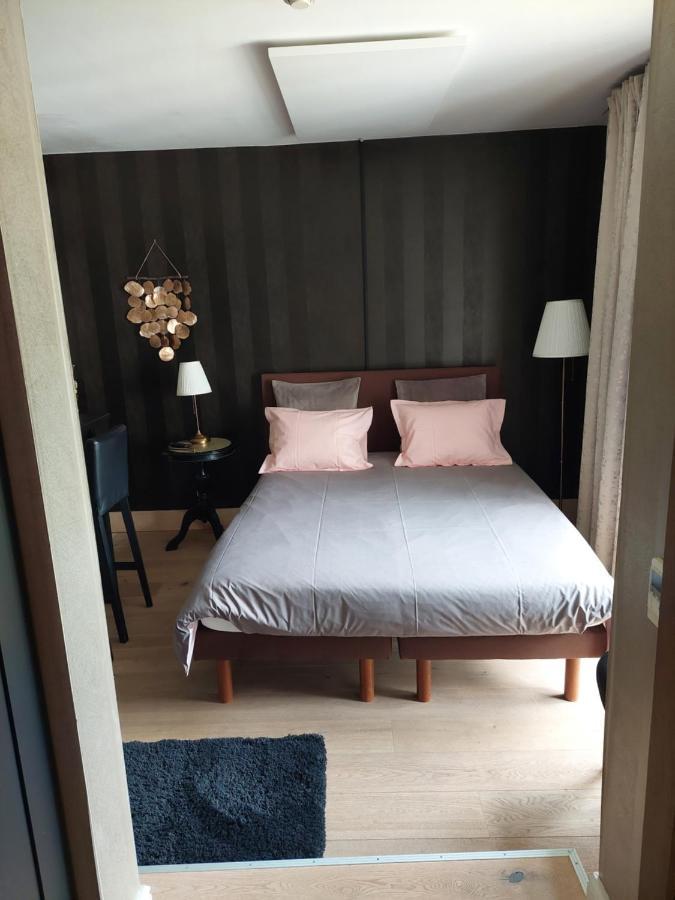 לייז' La Chambre Et Le Studio Du Chateau Du Golf De Bernalmont מראה חיצוני תמונה